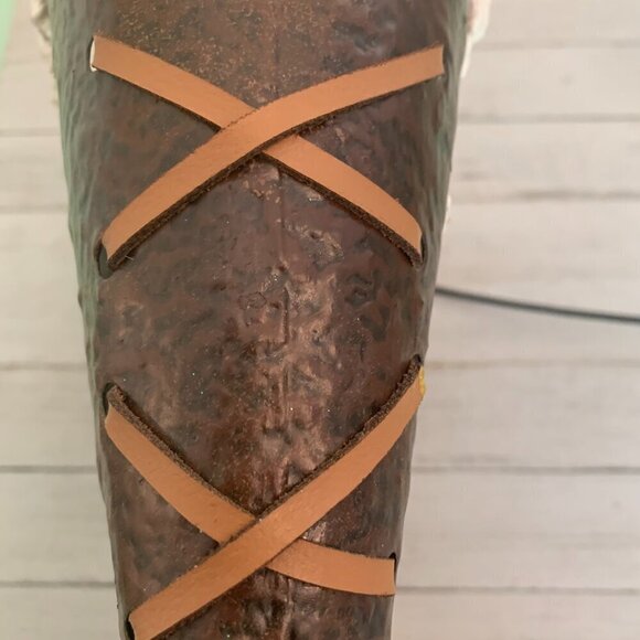 Vintage Rustic Christmas Metal Wall Door Hanging Basket XMAS Tree Snow Leather - Picture 7 of 16